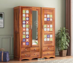 wardrobe