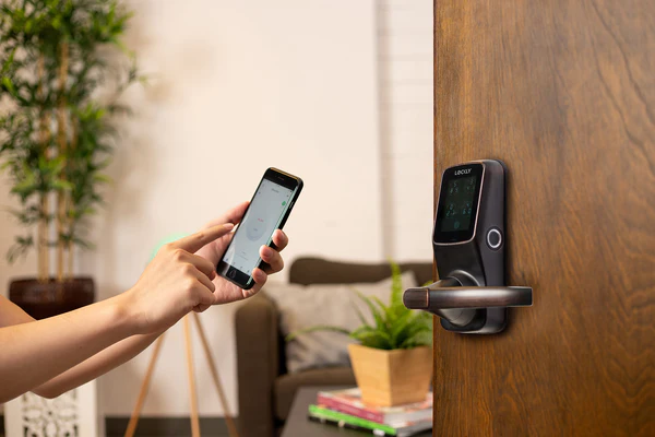 Smart Lock Installation