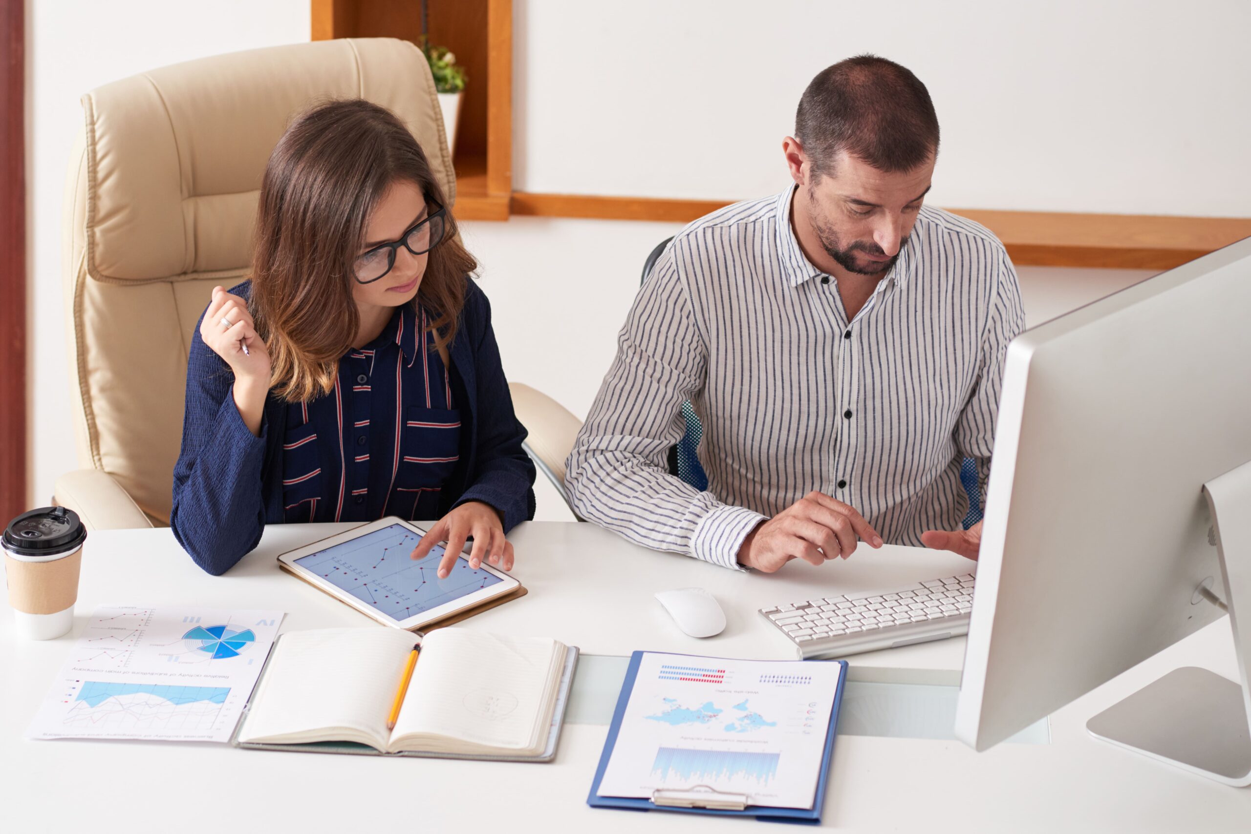 Why UK Accountants Should Embrace Accounting Outsourcing Services for Sustainable Growth