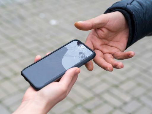 iPhone glass replacement Orlando