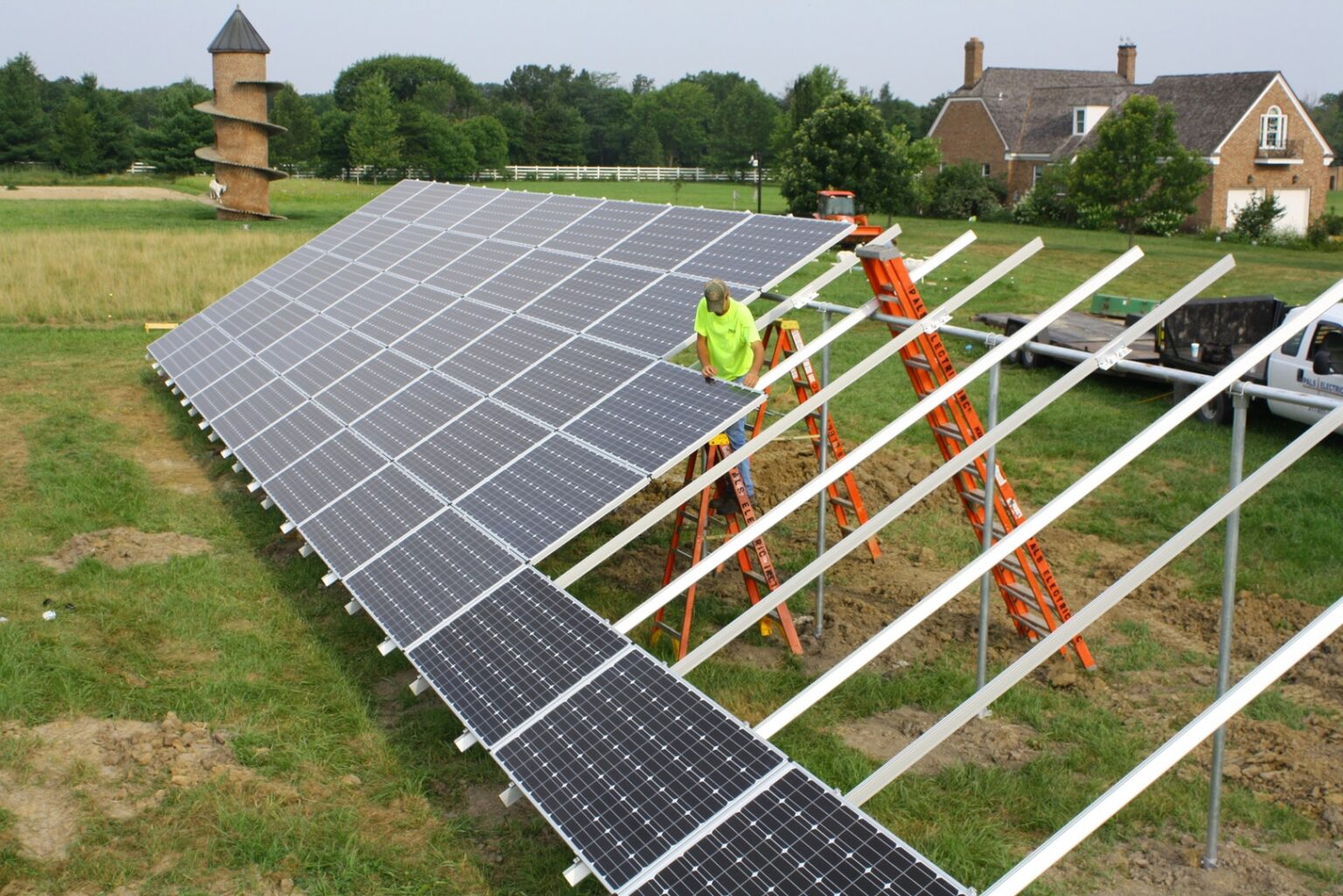 solar panel cleaning service near me