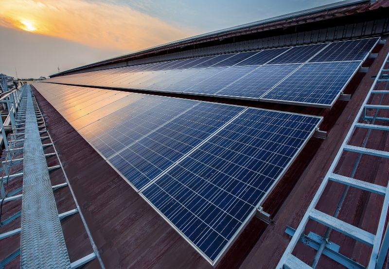 solar panels for commercial buildings