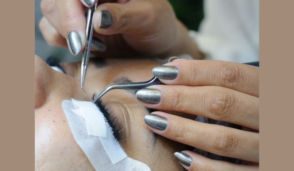 eyelash lift
