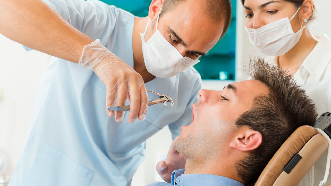 teeth extraction in Islamabad Pakistan